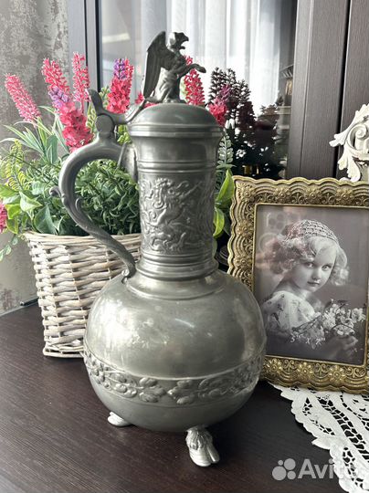 Кувшин олово