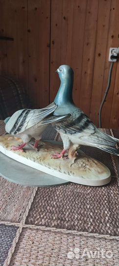 Статуэтка голуби