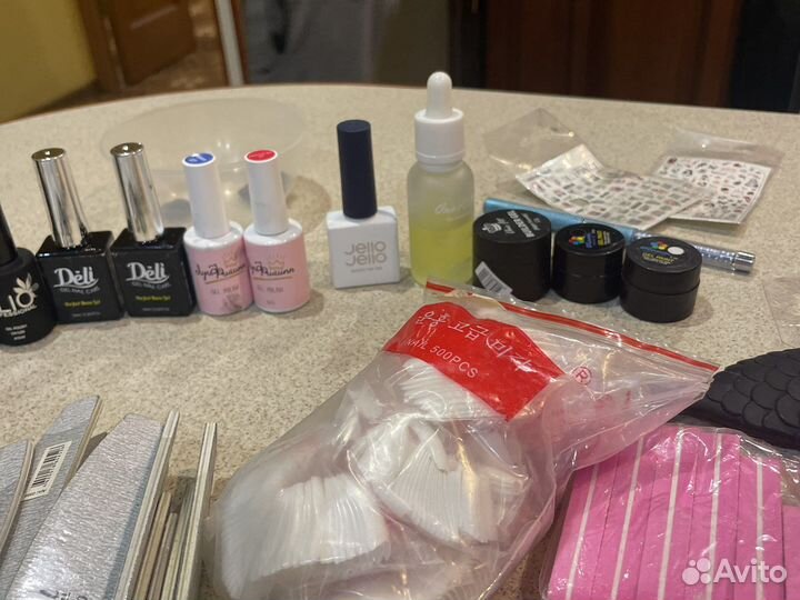 Маникюрный набор с лампой