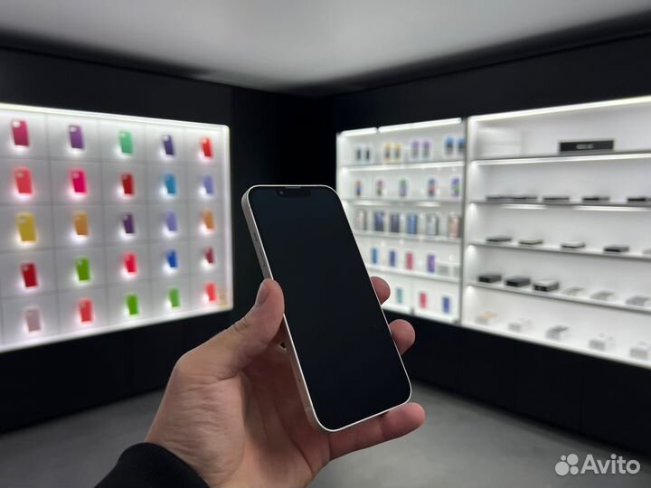 iPhone 13 128GB Starlight