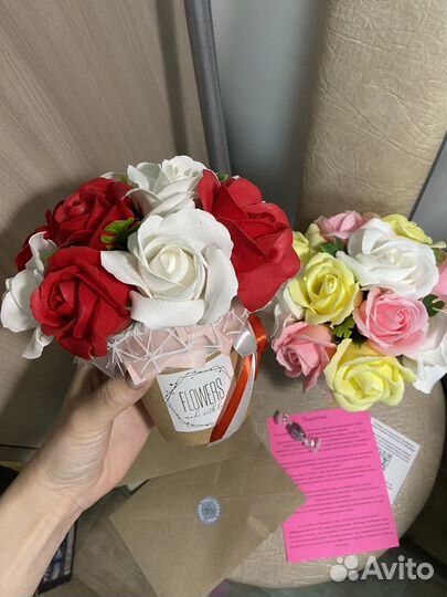 Подарок на 8 марта букет роз