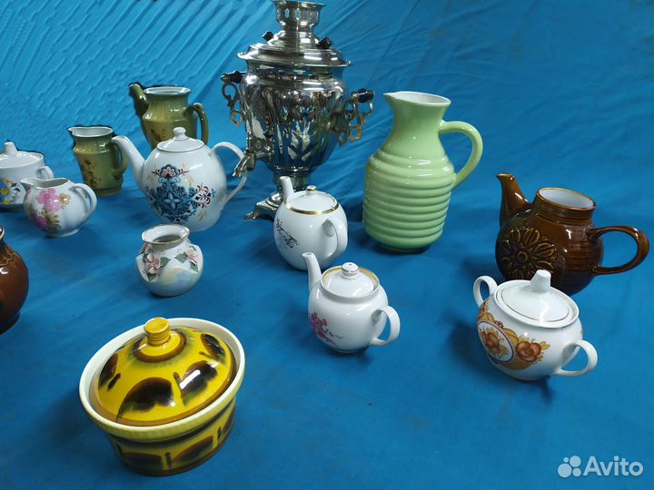 Самовар, заварники, кувшины, кружки, чашки. Винтаж