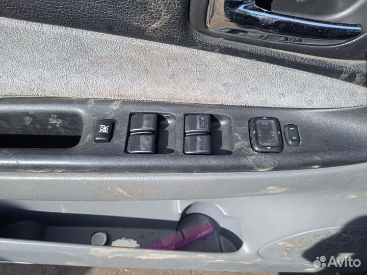 Блок управления стеклоподъемниками mazda 6GG