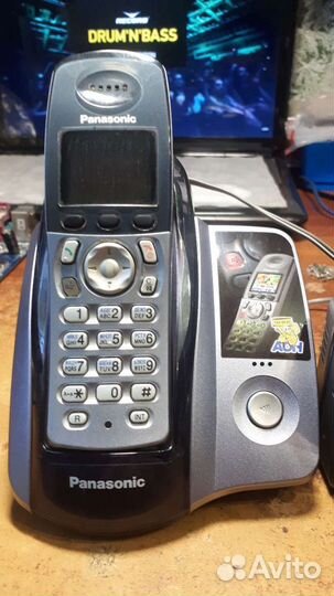 Радиотелефон panasonic