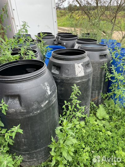 Бочки пищевые пластиковые 260 литров