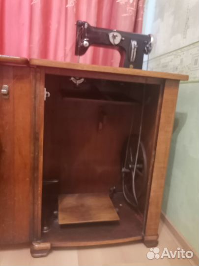 Швейная машинка altenburg- Германия