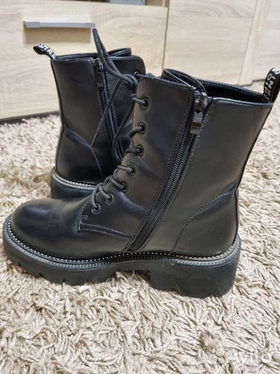 Ботинки осенние