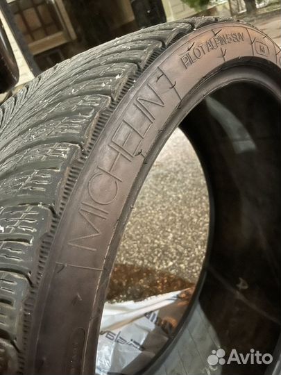 Michelin Pilot Alpin 5 SUV 255/35 R22 и 285/30 R22 99