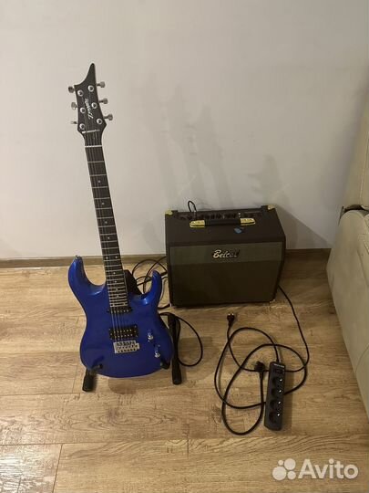 Электро гитара и комбик