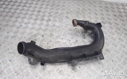 Патрубок интеркулера ford focus 3 (GBG13WK01)