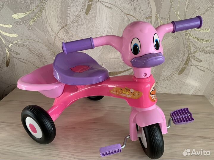 Детский трехколесный велосипед