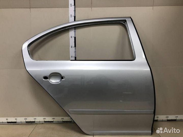 Дверь задняя правая Skoda Octavia