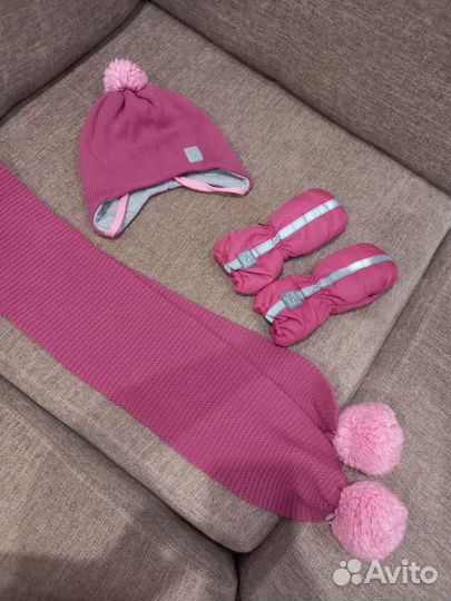 Комплект шапка, шарф и краги