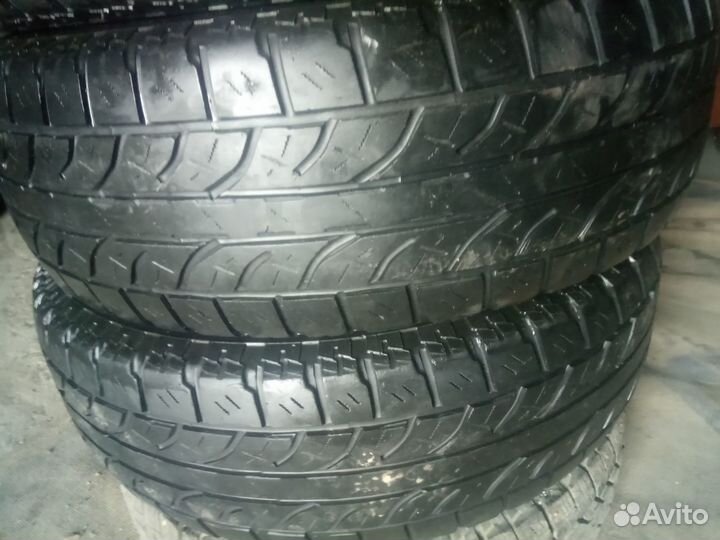 Yokohama Geolandar A/T-S G012 235/70 R16