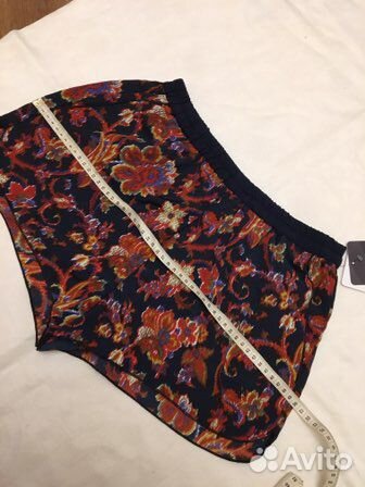 Шорты 44-46 Zara новые