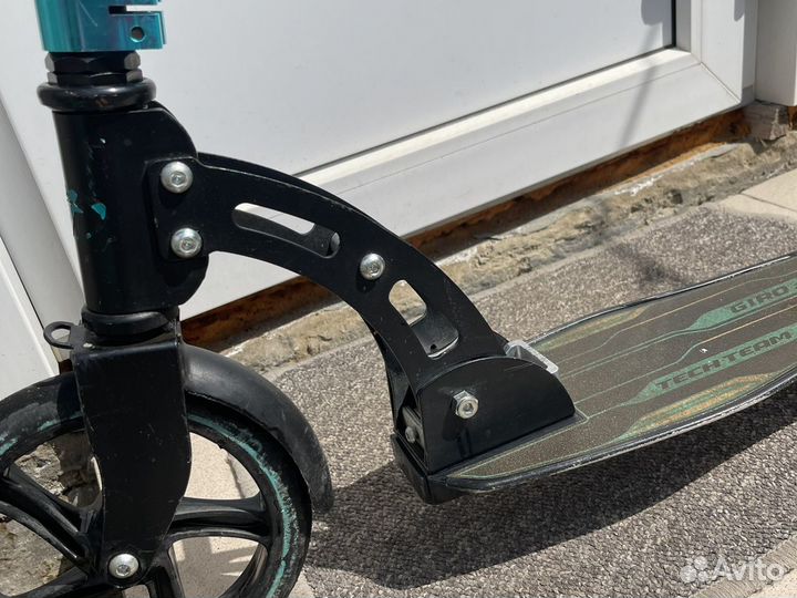 Самокат Giro 210