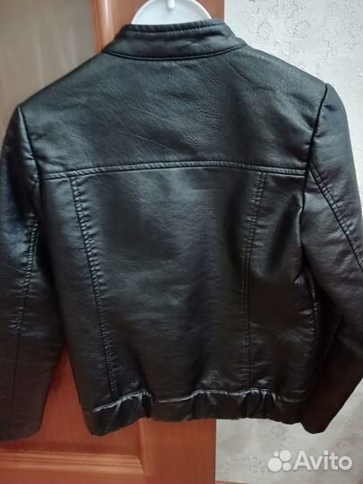 Продам детские вещи