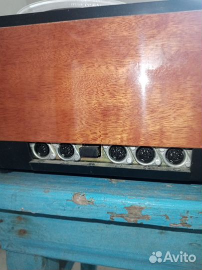 Магнитофон Комета 212