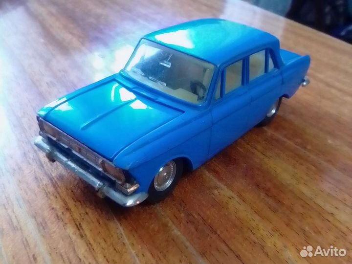 Игрушка автомобиль СССР