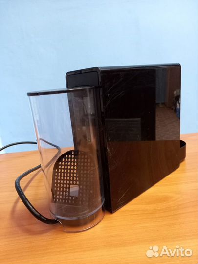 Капсульная кофемашина Nespresso C30 Black