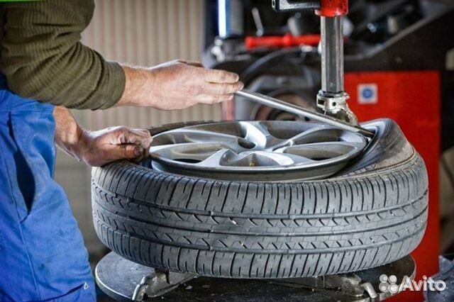 Шиномонтажник