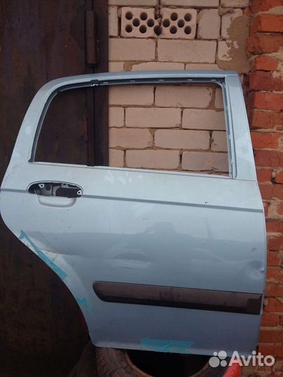 Дверь на hyundai getz