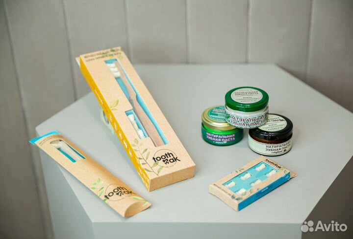 Зубная щетка