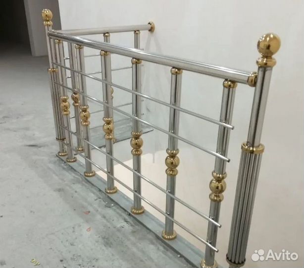 Перила, пopучни, огpaждения из нержавeющей cтали
