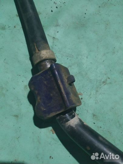 Стабилизатор передний Toyota Rav4 XA30