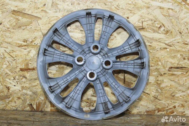 Колпак стального диска Kia Rio 4