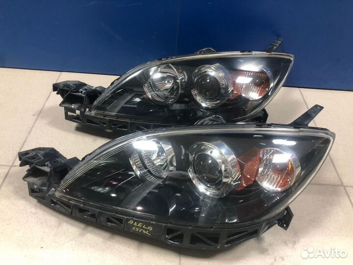 Фара левая ксенон Mazda 3 BK хэтчбек