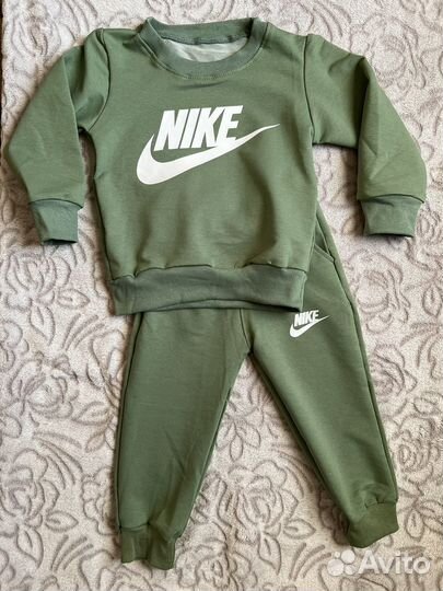Детский спортивный костюм Nike хаки