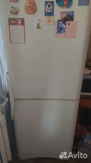 Холодильник бу Indesit