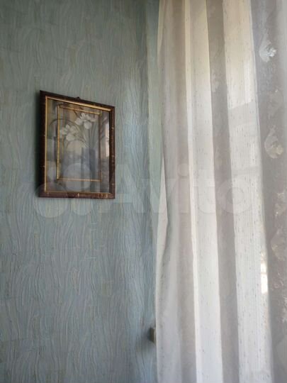 Комната 12 м² в 4-к., 2/2 эт.