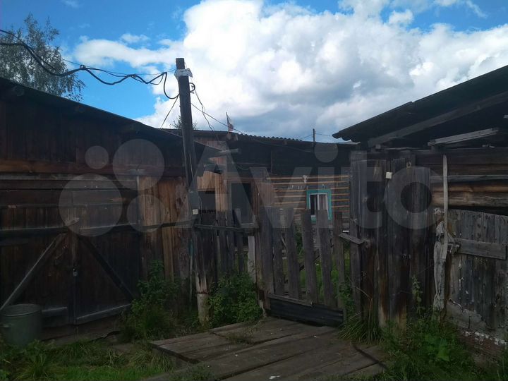 Дом 26,4 м² на участке 15 сот.