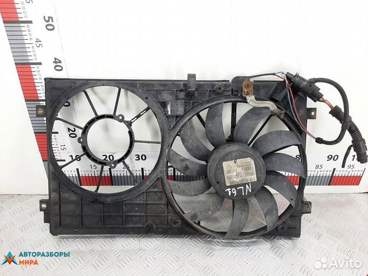 Вентилятор радиатора Volkswagen Caddy 3 2008