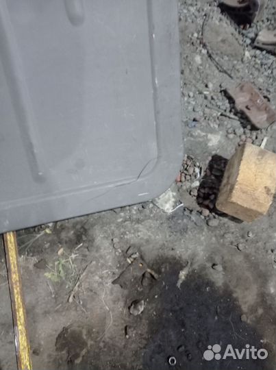 Обшивка крышки багажника Chery tiggo (t11)