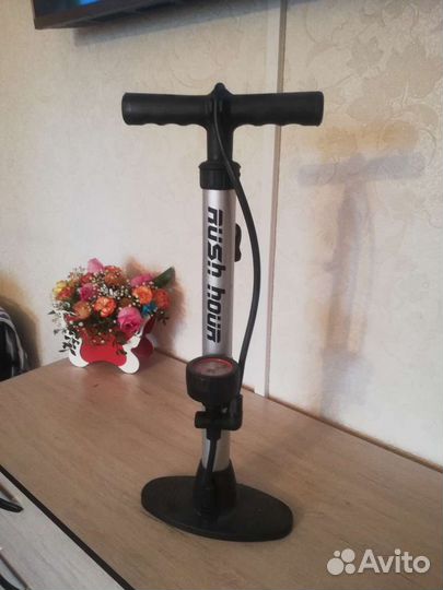 Насос для велосипеда с манометром