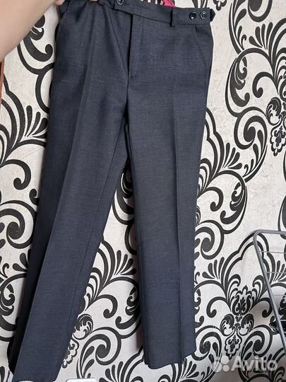 Школьный костюм для мальчика 134 серый