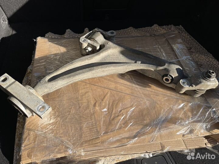 Рычаг передний левый volvo XC 60 2018 - н.в. (SPA)