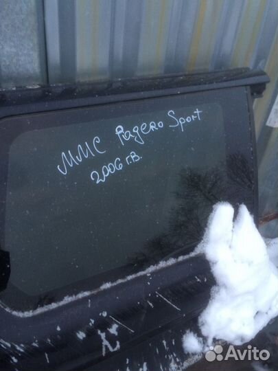 Стекло кузовное правое для MMC Паджеро Спорт 2006г