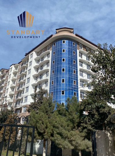 4-к. квартира, 142 м², 4/10 эт.