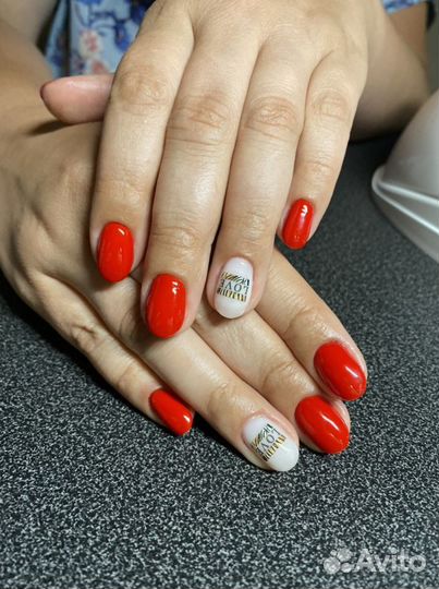 Маникюр с покрытием гель-лаком