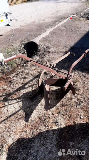 Плуг конный