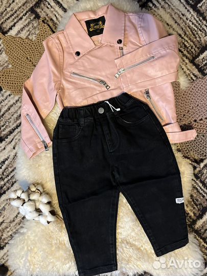 Лот детских вещей