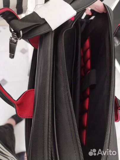 Портфель для ноутбука