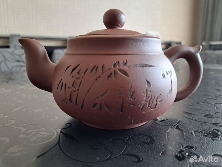 Заварочный глиняный чайник