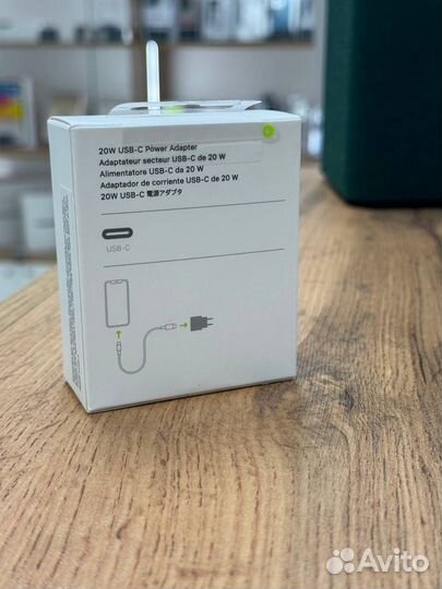 Быстрая зарядка Apple - Power Delivery 20w