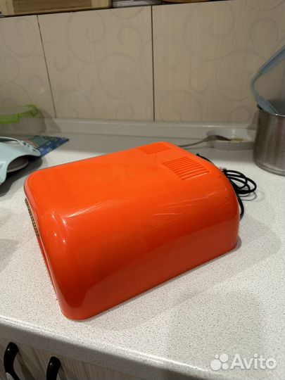 Лампа для маникюра