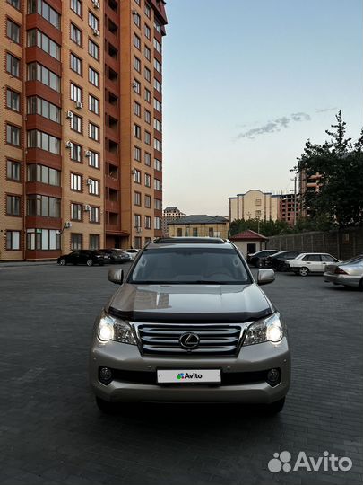 Lexus GX, 2010